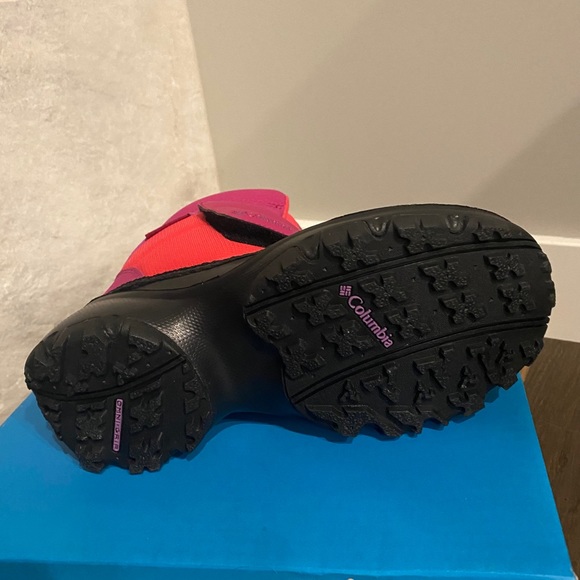 Columbia Youth 4 winter boots - Picture 2 of 2
